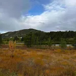 Nydelig Pa I Highland Fjellandsby Гейло